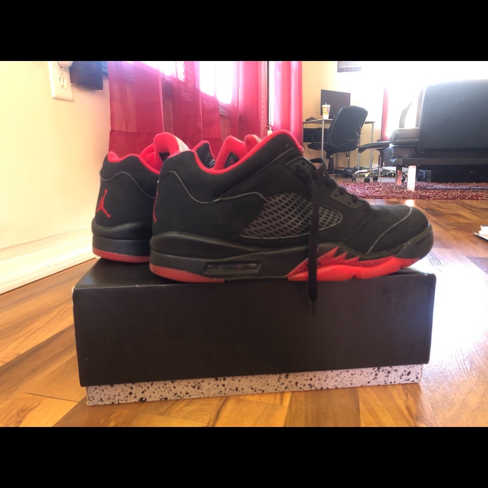 jordan Alternate 90s